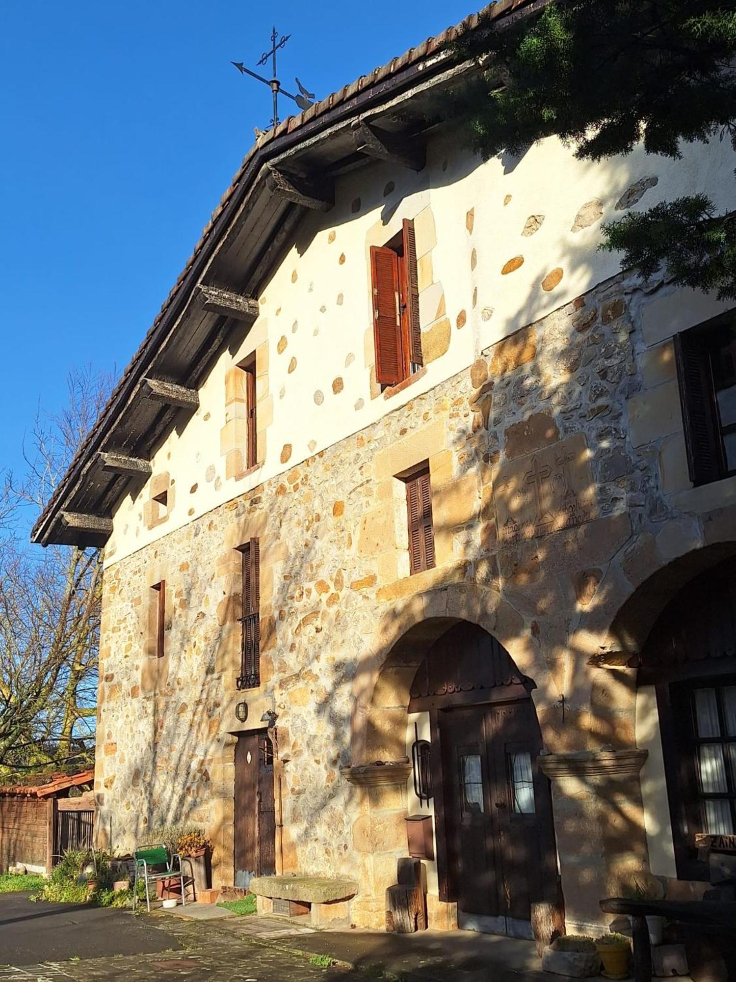 Casa Rural Areano Escoriaza ภายนอก รูปภาพ